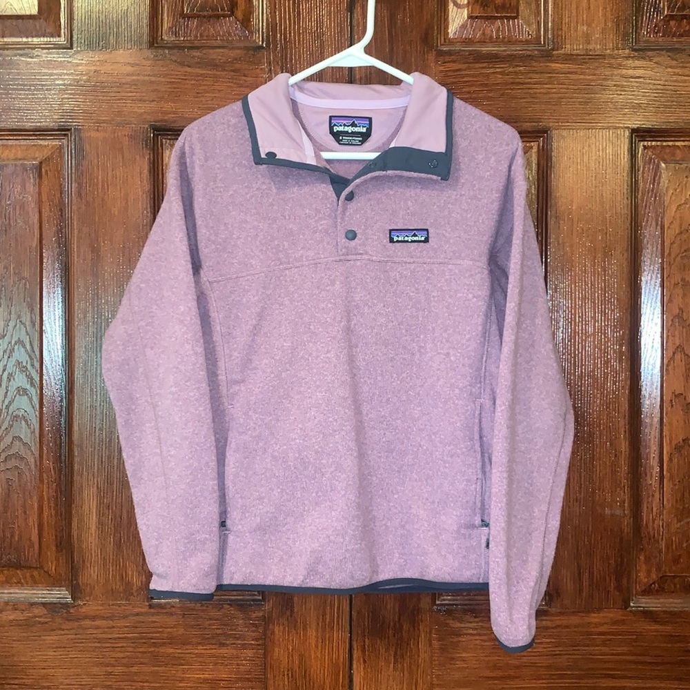 Patagonia- Purple Pullover